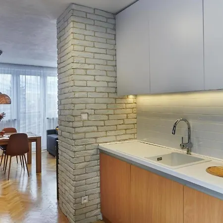 Lejlighed House Demaenova *