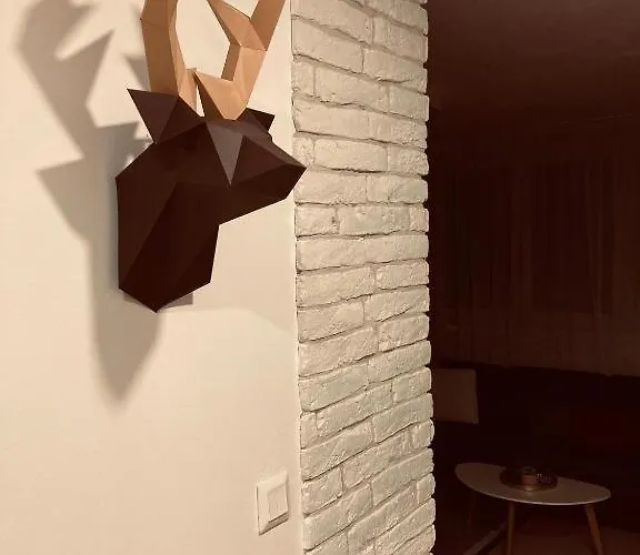 Lägenhet House Demaenova *