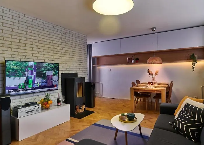 House Demaenova Lägenhet *