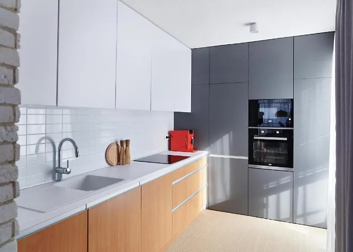 House Demaenova Lägenhet